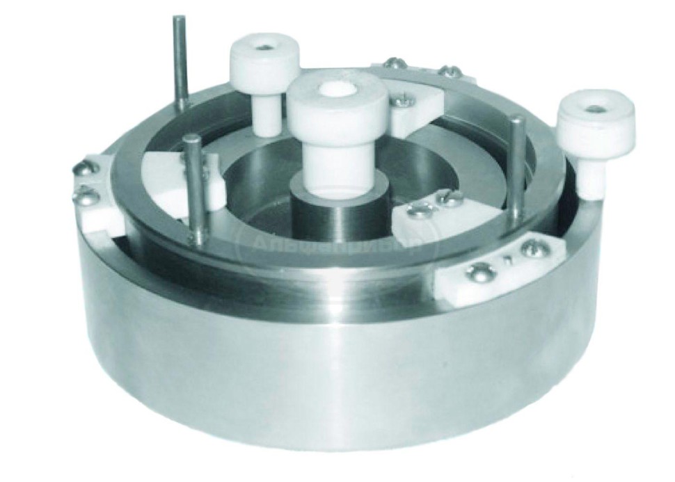 Плоская измерительная ячейка трехзажимного типа