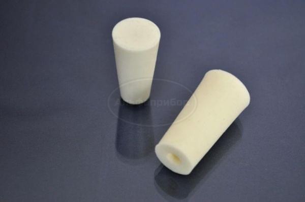 Пробка силиконовая одноконусная, с каналом № 24