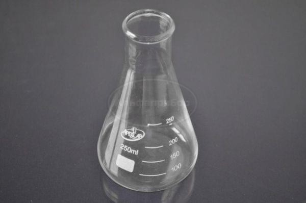 Колба Эрленмейера коническая КН-3-250-34 с делениями