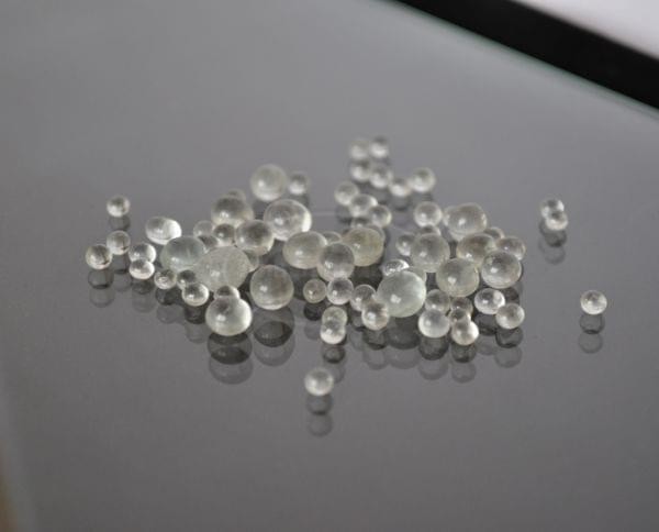 Бусы-шарики стеклянные d-5 (4-5) мм (0,1 кг)