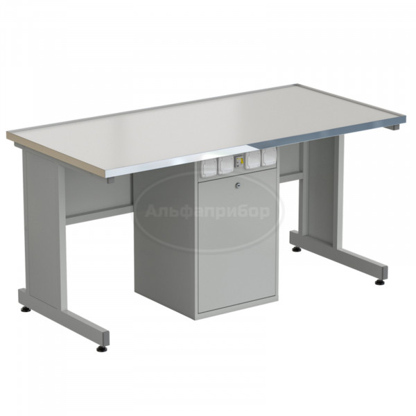 Стол ученический с сервисной стойкой, с электрикой 1515х750х760 мм, раб. поверхность - Labgrade-лайт